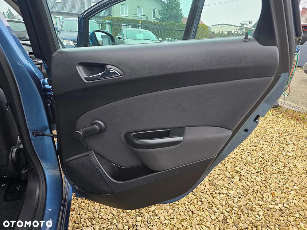 Opel Astra 1.4 Turbo Cosmo - 22