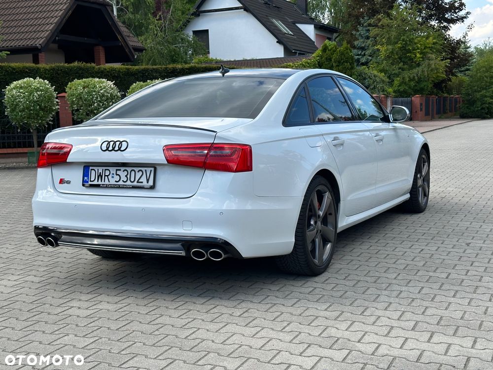 Audi S6 Limousine - 16