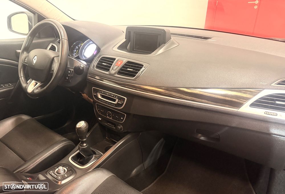 Renault Mégane Coupe 1.5 dCi Dynamique S - 10