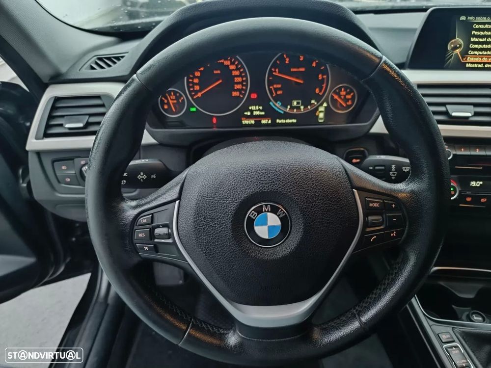 BMW 318 d Line Sport - 25