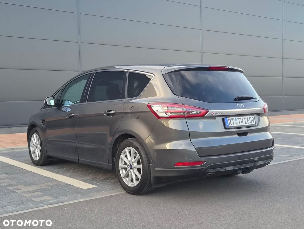 Ford S-Max 2.0 TDCi Titanium - 16