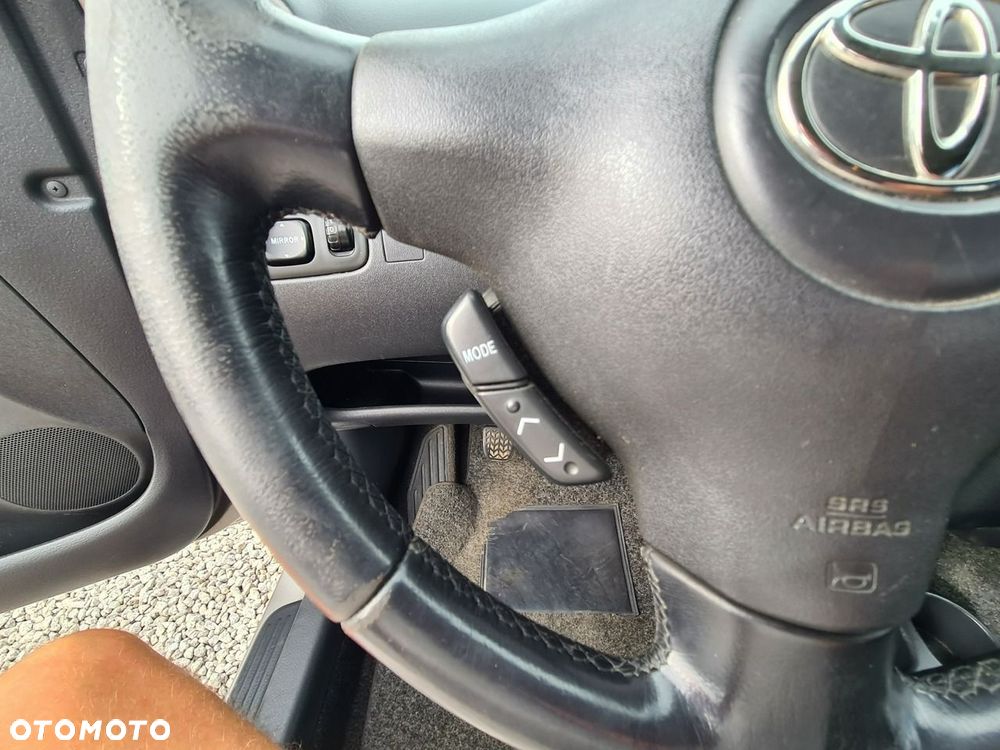 Toyota Yaris 1.3 VVT-i Luna - 14