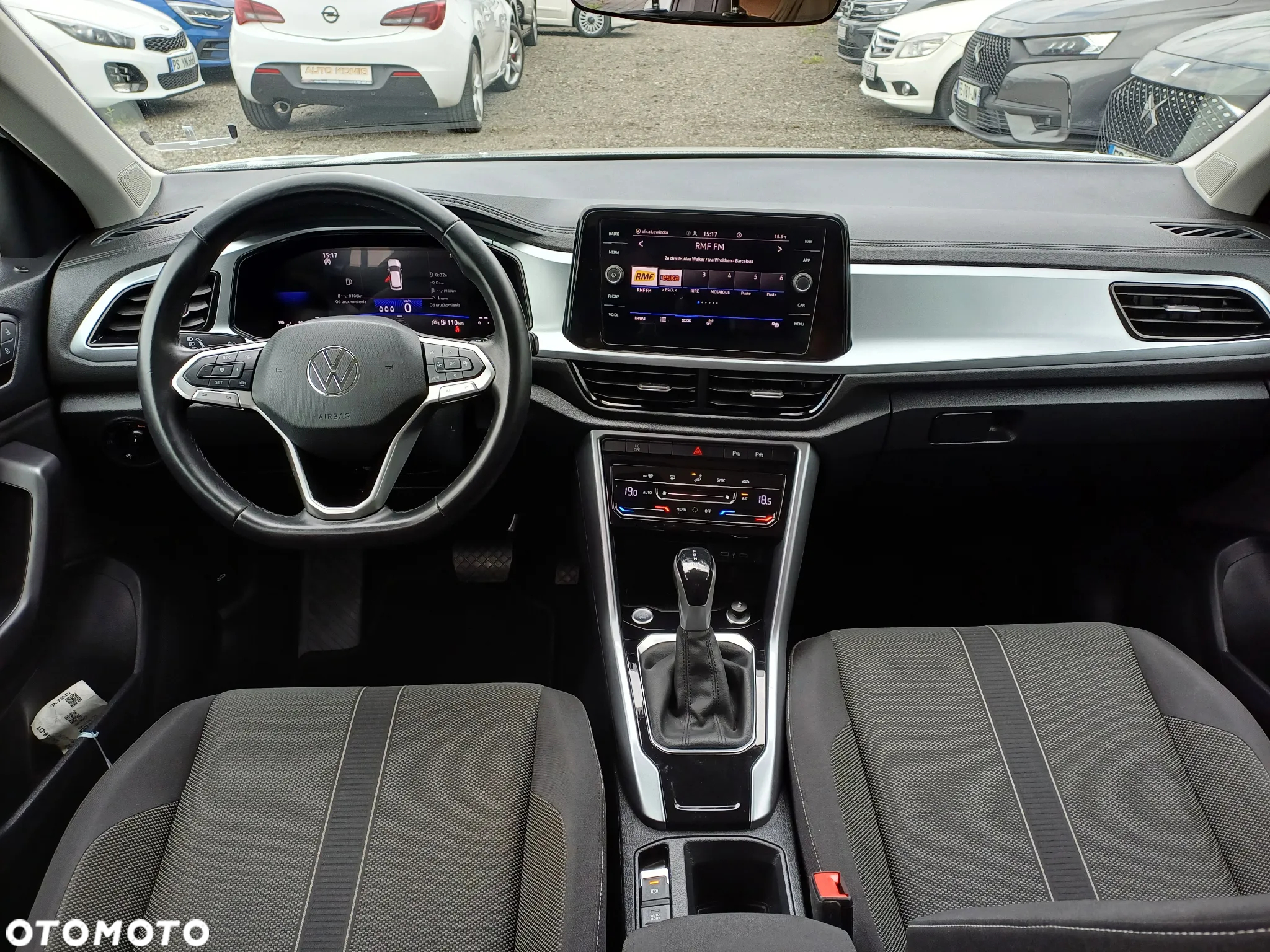 Volkswagen T-Roc 2.0 TDI SCR DSG IQ.DRIVE - 18
