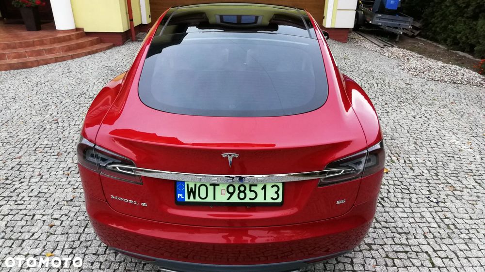 Tesla Model S 85 - 6