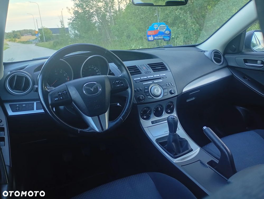 Mazda 3 1.6 Sport Active - 22