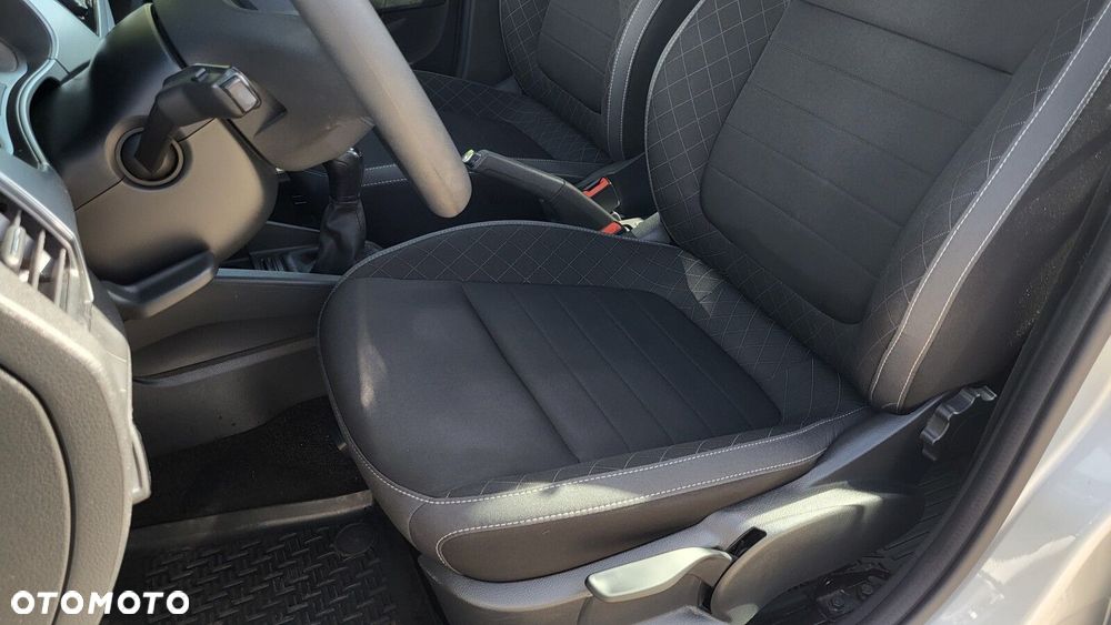 Skoda Fabia 1.0 TSI Ambition - 11