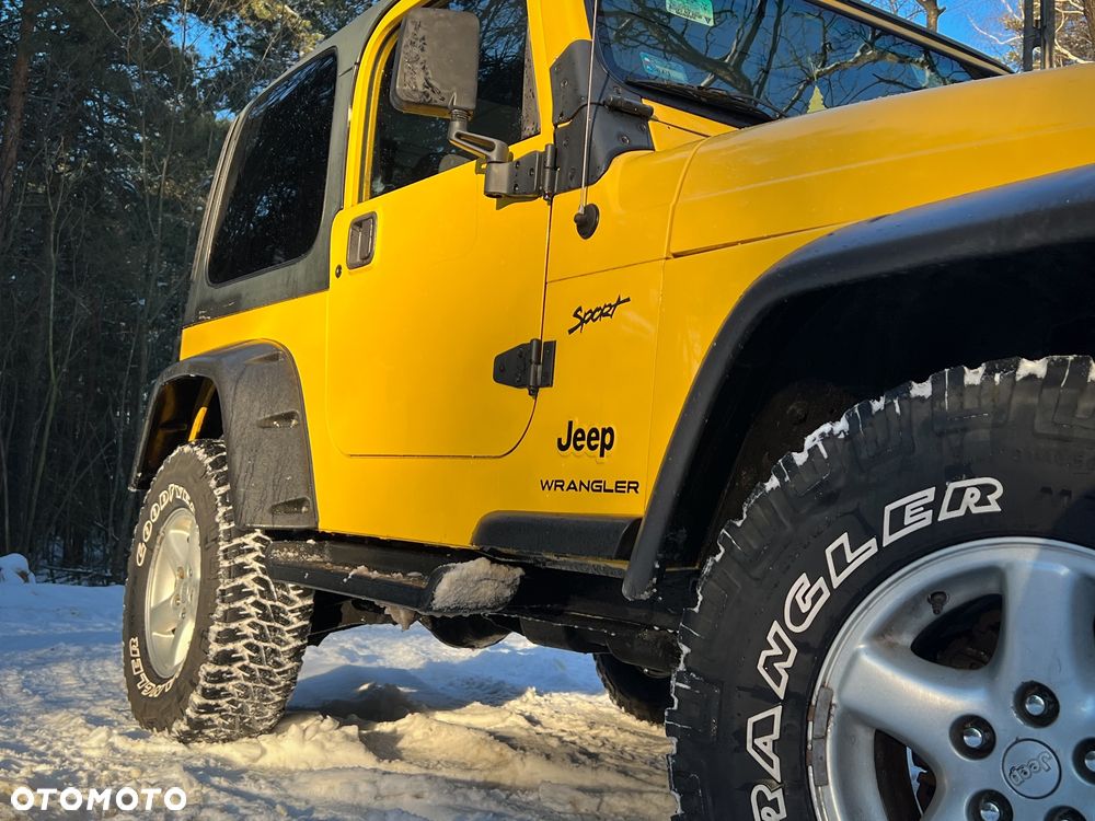 Jeep Wrangler - 5