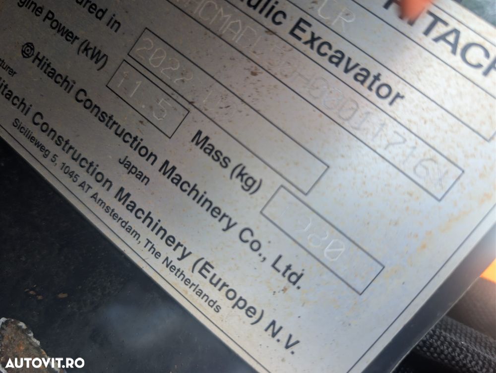 Hitachi 2 tone, Adancime sapare 2,5m, ZX19-6, CUPLA RAPIDA+3 CUPE  NOI, inst picon pe brate, lama nivelare, senile 90% ok EXTENSIBILE, camera spate, latime 1m, posibilitatea leasing 4 ani-PROMOTIE 21.900 EUR+Tva - 23