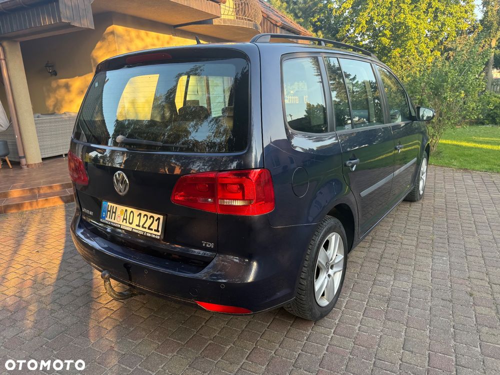 Volkswagen Touran 1.6 TDI DPF BlueMot Comfortline - 12