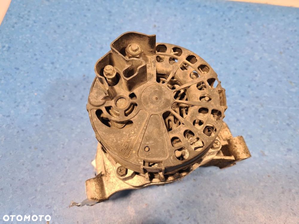 FIAT LINEA 1.4 T-JET ALTERNATOR - 6