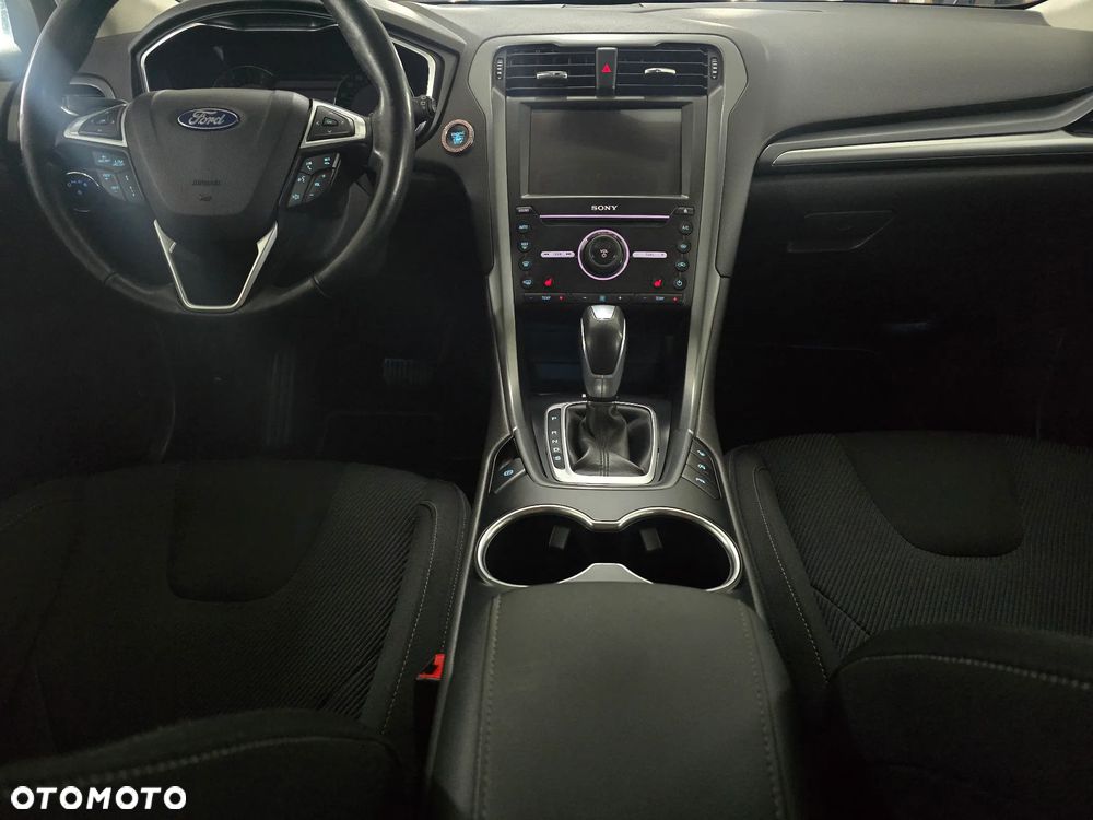 Ford Mondeo - 9