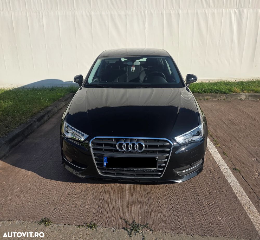 Audi A3 Sportback - 2
