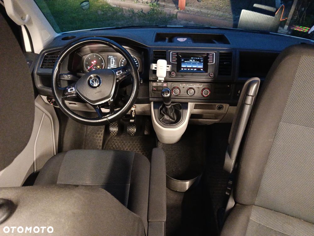 Volkswagen T6 - 10