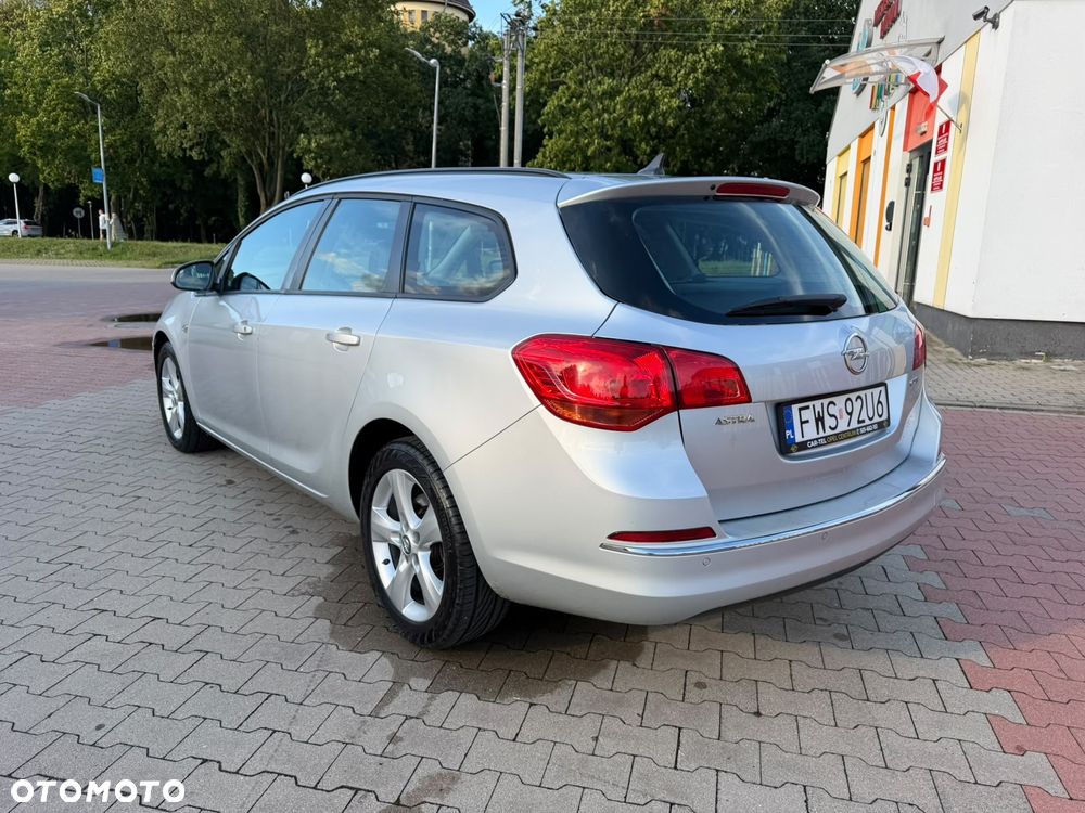 Opel Astra - 6