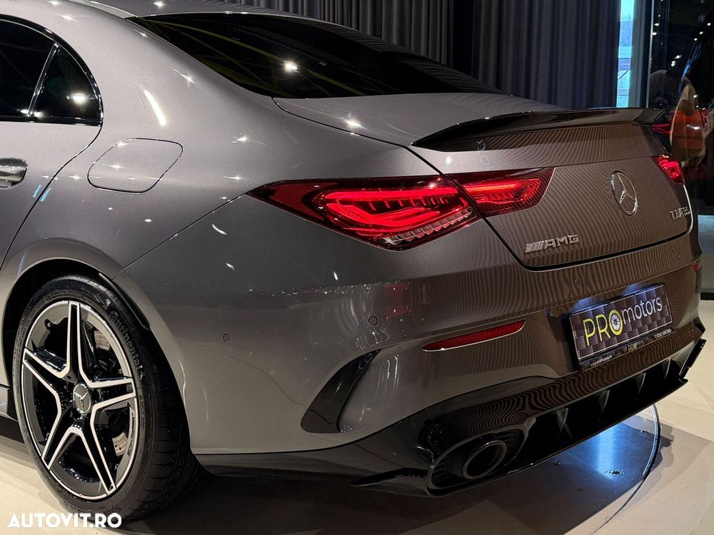Mercedes-Benz CLA 35 AMG 4MATIC AMG Speedshift 7G-DCT - 12