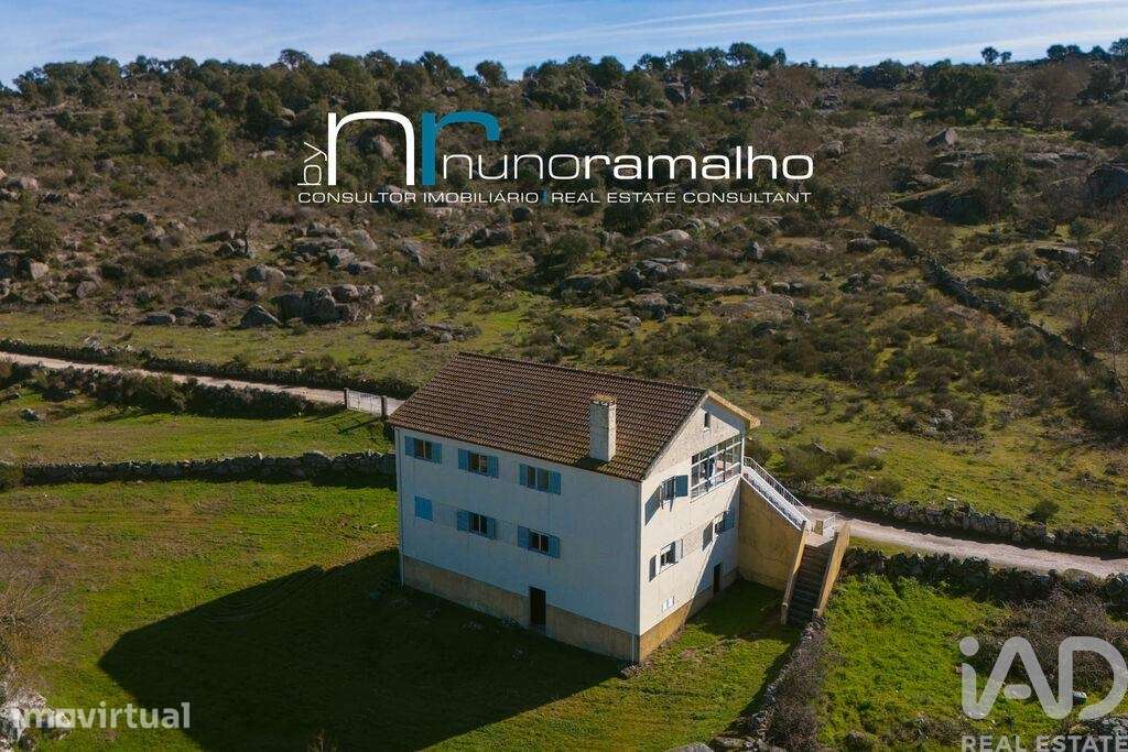 Casa / Villa T5 em Vascoveiro de 268,97 m2 - Grande imagem: 5/40