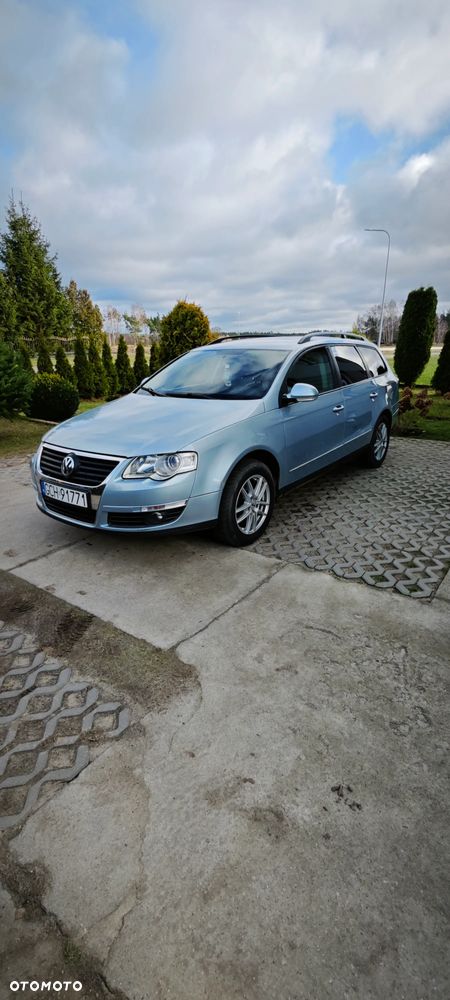 Volkswagen Passat Variant - 2