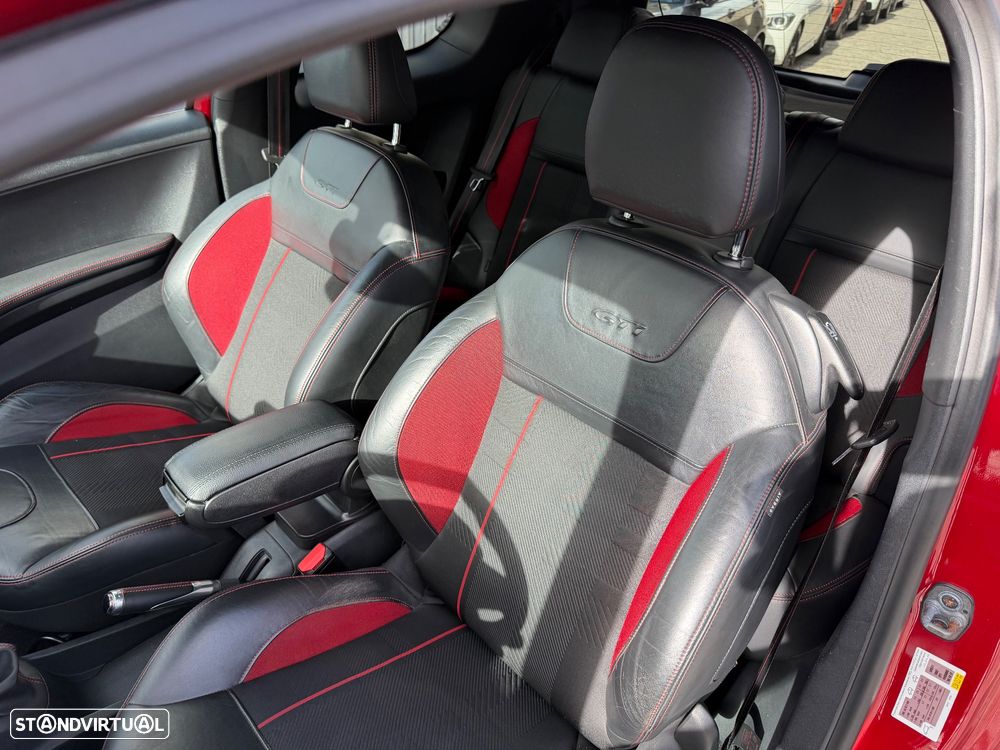 Peugeot 208 1.6 e-THP GTi by Sport - 39