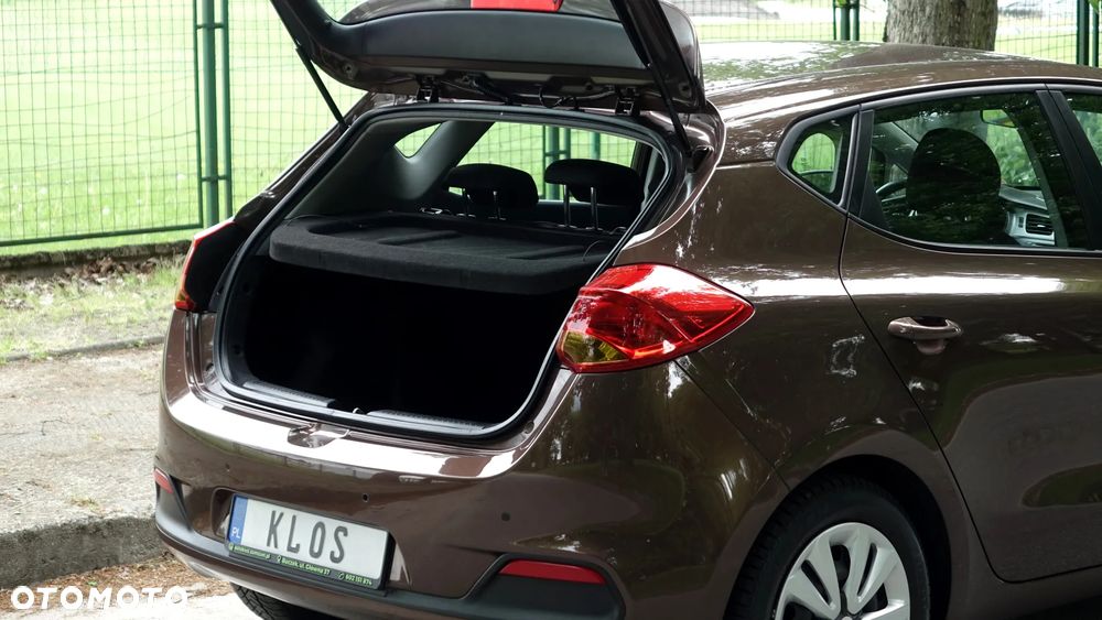 Kia Ceed - 34
