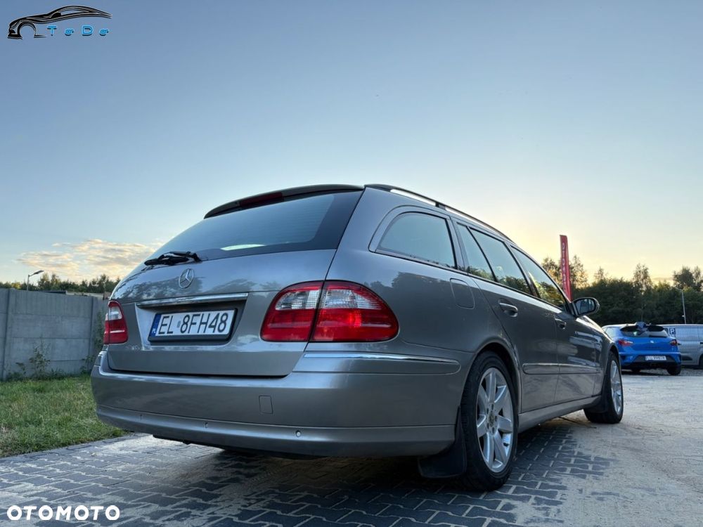 Mercedes-Benz Klasa E 500 4-Matic T Elegance - 20