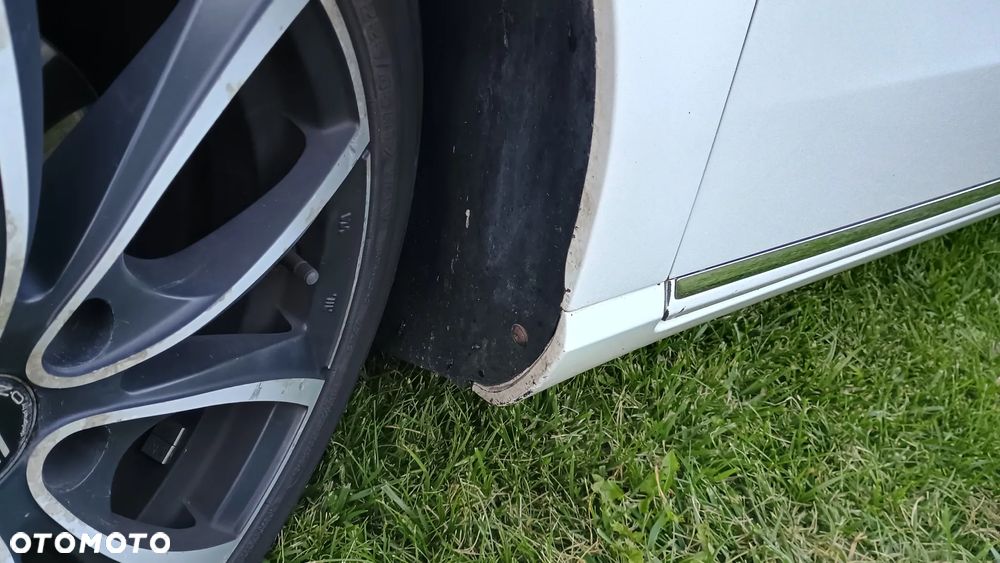 Volkswagen Passat 2.0 TDI DPF Comfortline - 20