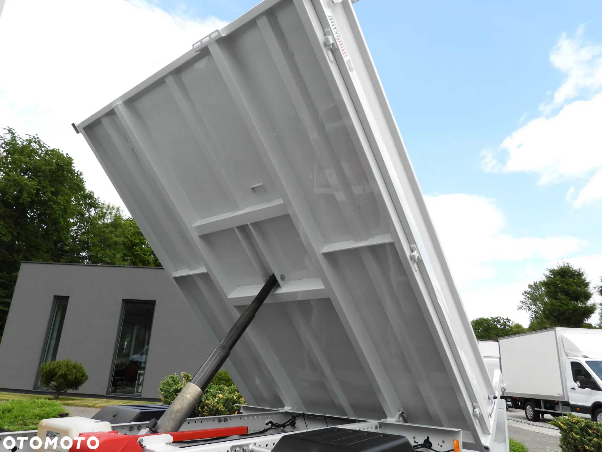 Iveco DAILY 35C16 WYWROTKA TEMPOMAT BLIŹNIACZE KOŁA KLIMATYZACJA 160KM [ 653455 ] - 24