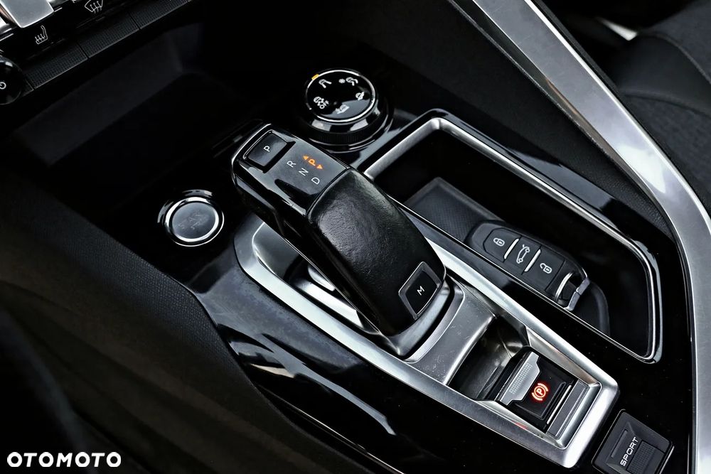 Peugeot 3008 - 26