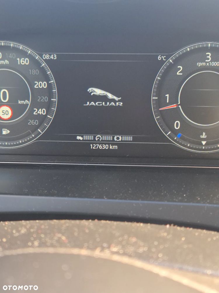 Jaguar E-Pace 2.0 i4D FWD SE - 14