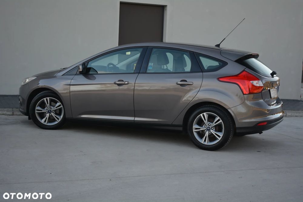 Ford Focus - 21