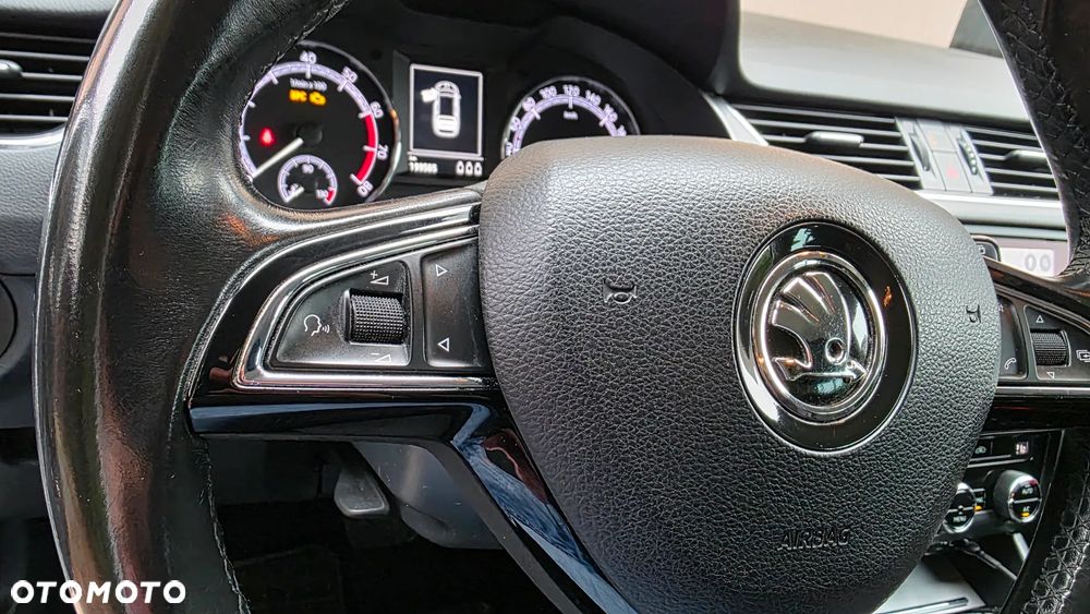 Skoda Octavia 1.4 TSI Ambition DSG - 8