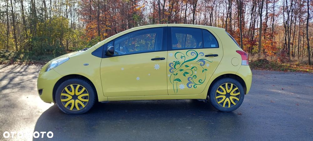 Toyota Yaris 1.33 Luna - 3