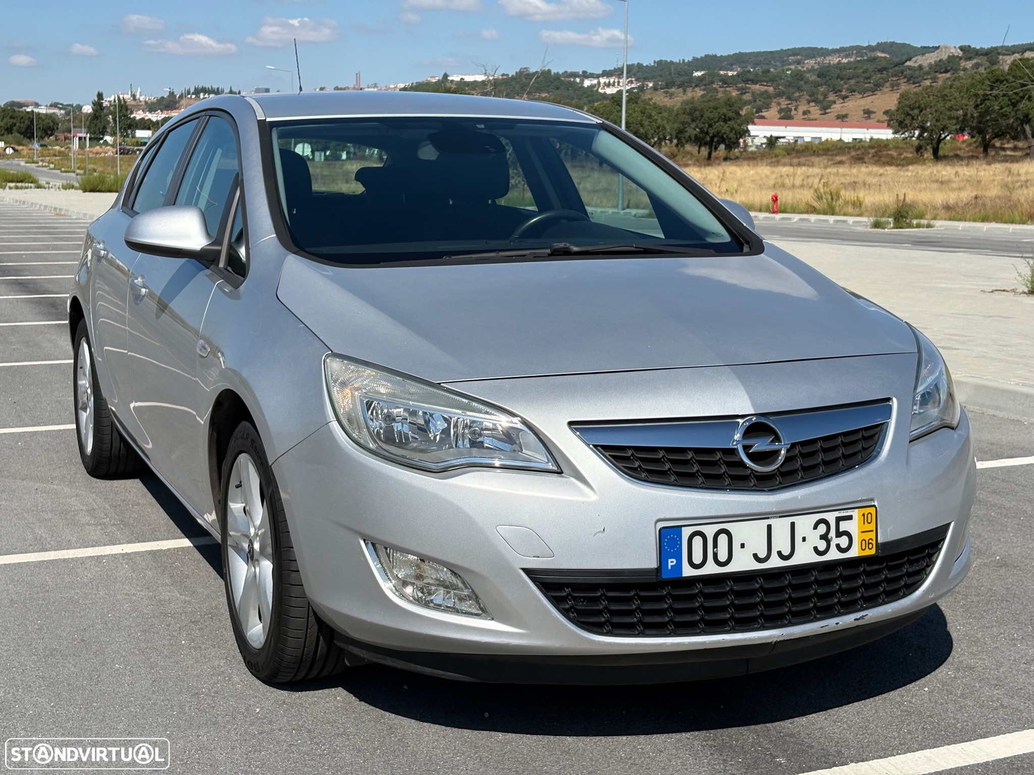 Opel Astra 1.3 CDTi Enjoy S/S 104g - 2
