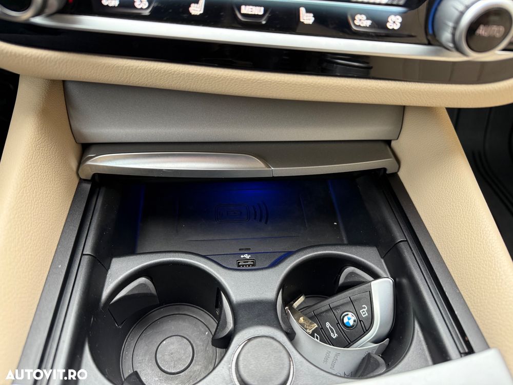 BMW Seria 5 530i xDrive Aut. - 21