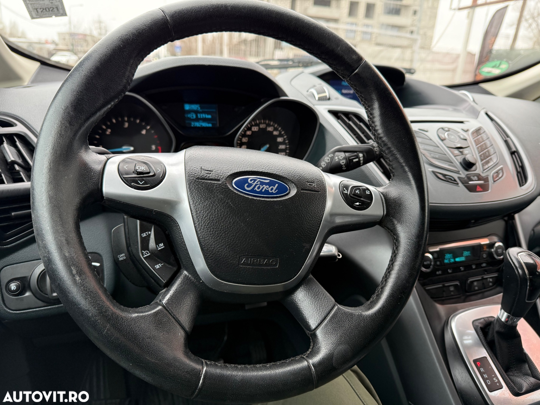 Ford Grand C-Max - 29