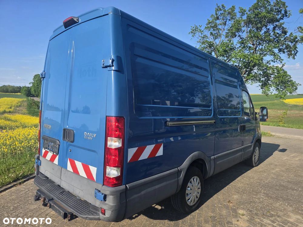 Iveco 35S17 - 4