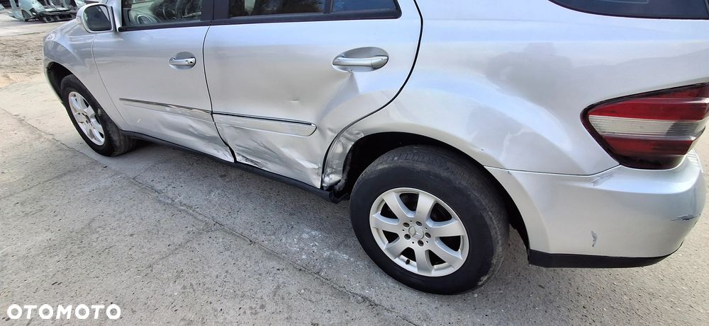 Mercedes-Benz ML 320 CDI 4Matic 7G-TRONIC - 5