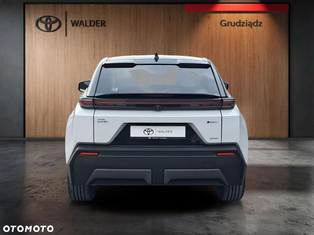 Toyota C-HR+ - 4