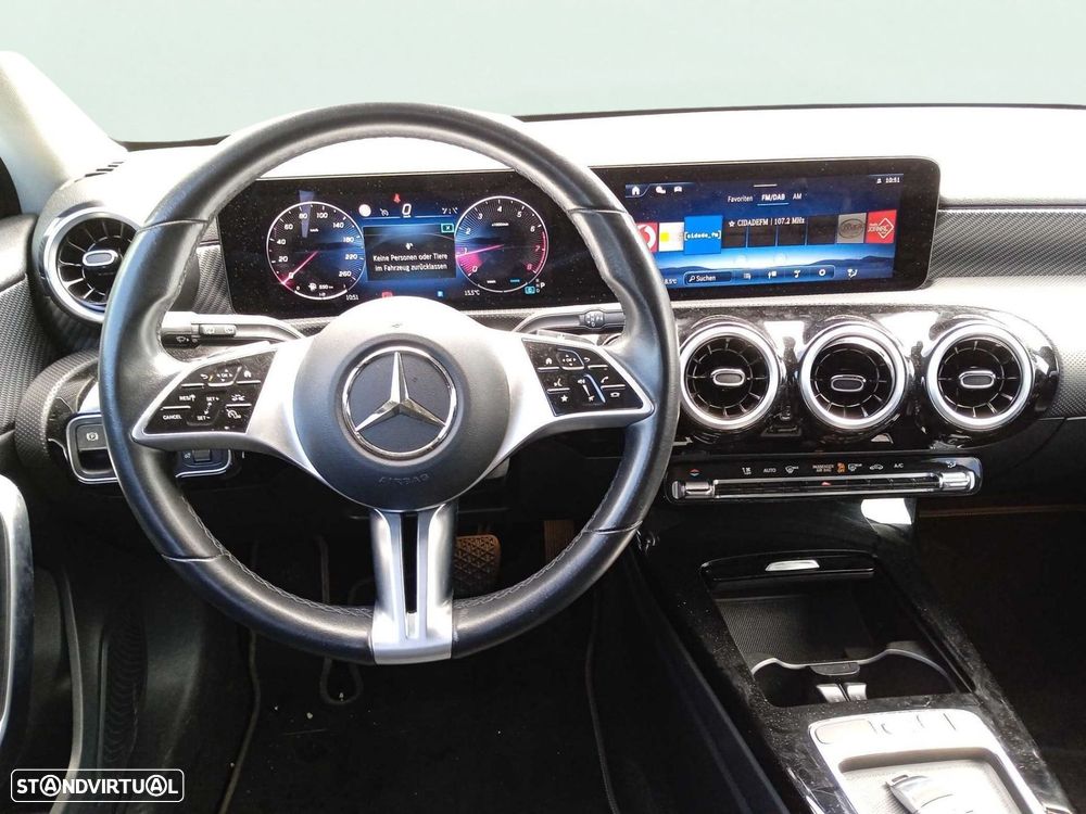 Mercedes-Benz A 200 - 15