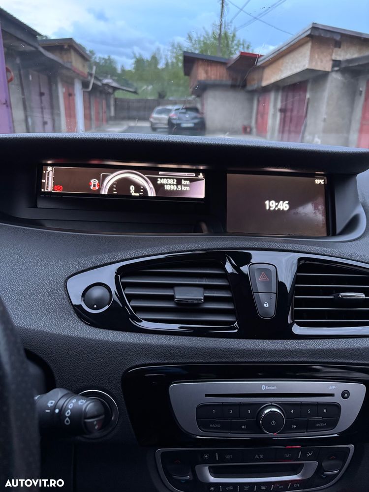 Renault Scenic - 15