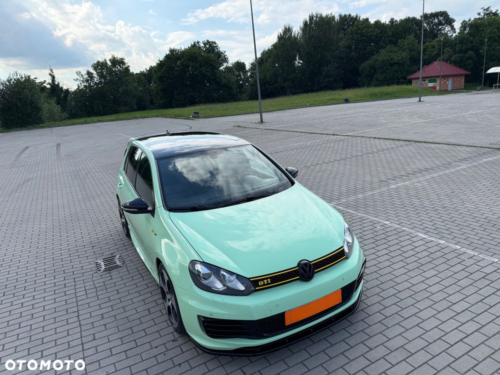 Volkswagen Golf 2.0 GTI - 23