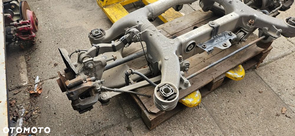 BMW 7 F01 F02 3.0D 4.0D Zawieszenie tył Ława tylna Sanki Zwrotnica z wahaczami półoś Zawieszenie prawa lewe Półoś 6775884 7566075 7566074 - 10
