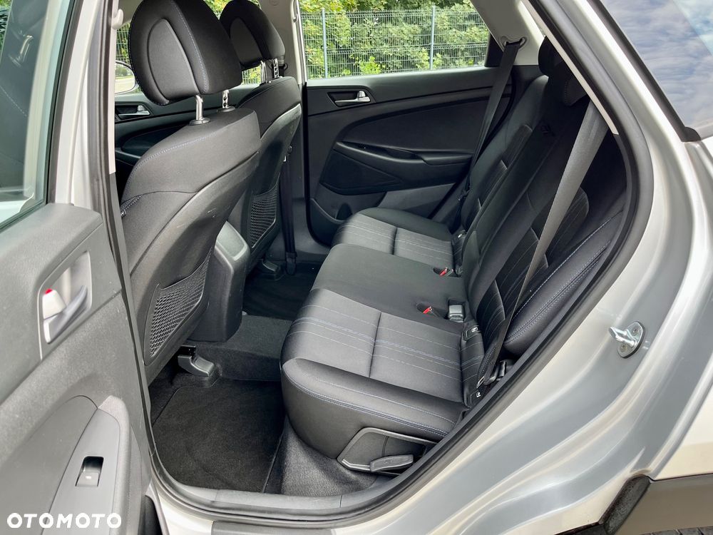 Hyundai Tucson blue 1.7 CRDi 2WD Classic - 11