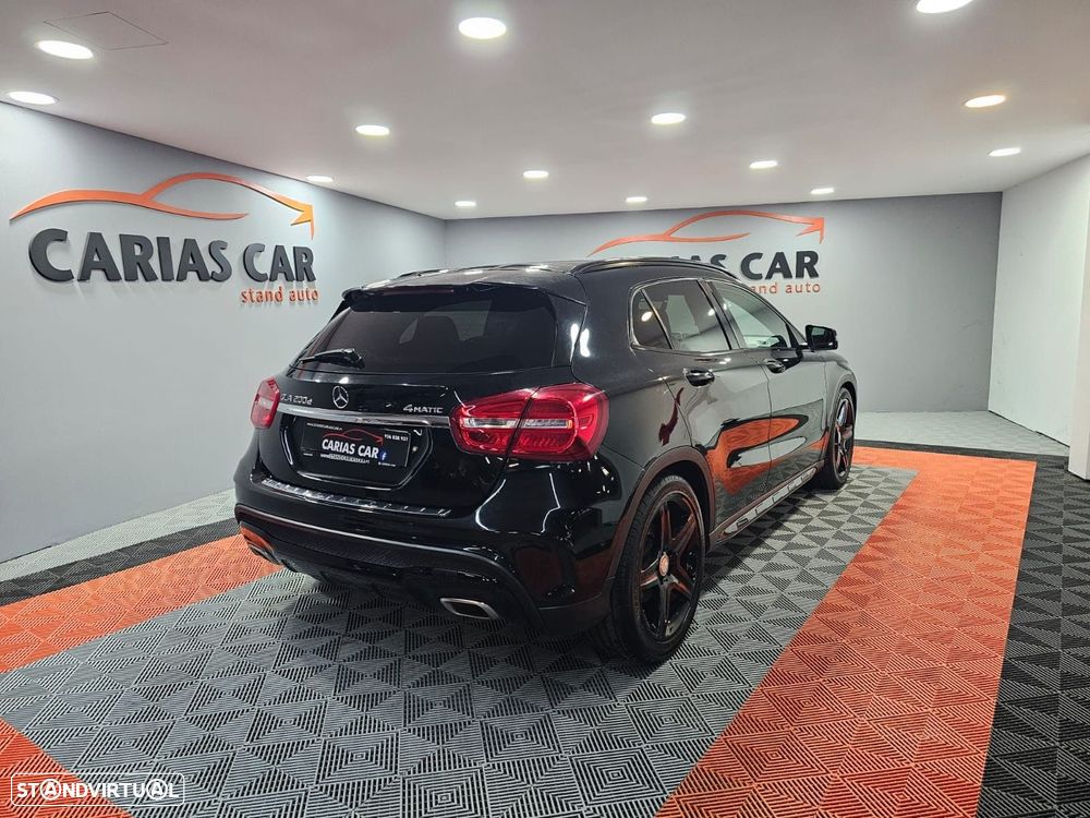 Mercedes-Benz GLA 200 - 6