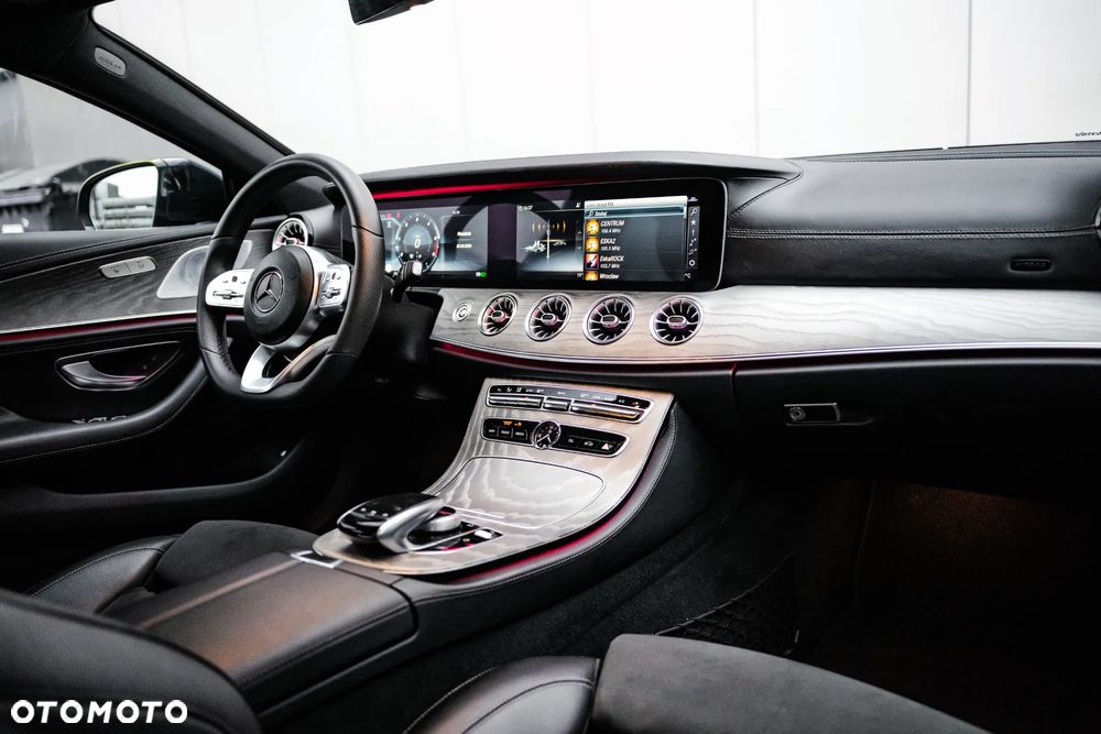 Mercedes-Benz CLS 400 d 4Matic 9G-TRONIC AMG Line - 14