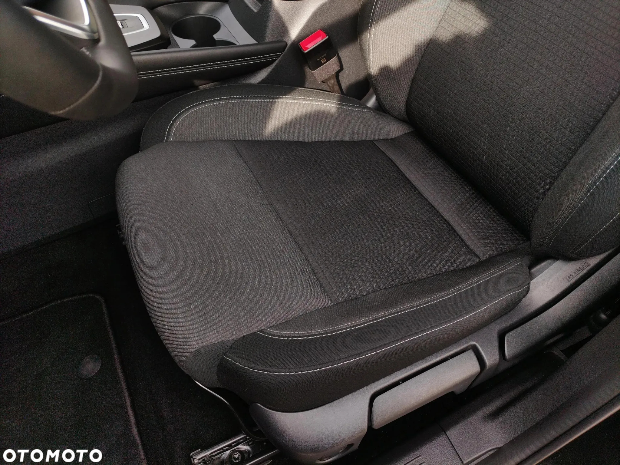 Nissan Qashqai 1.3 DIG-T mHEV N-Connecta Xtronic - 19