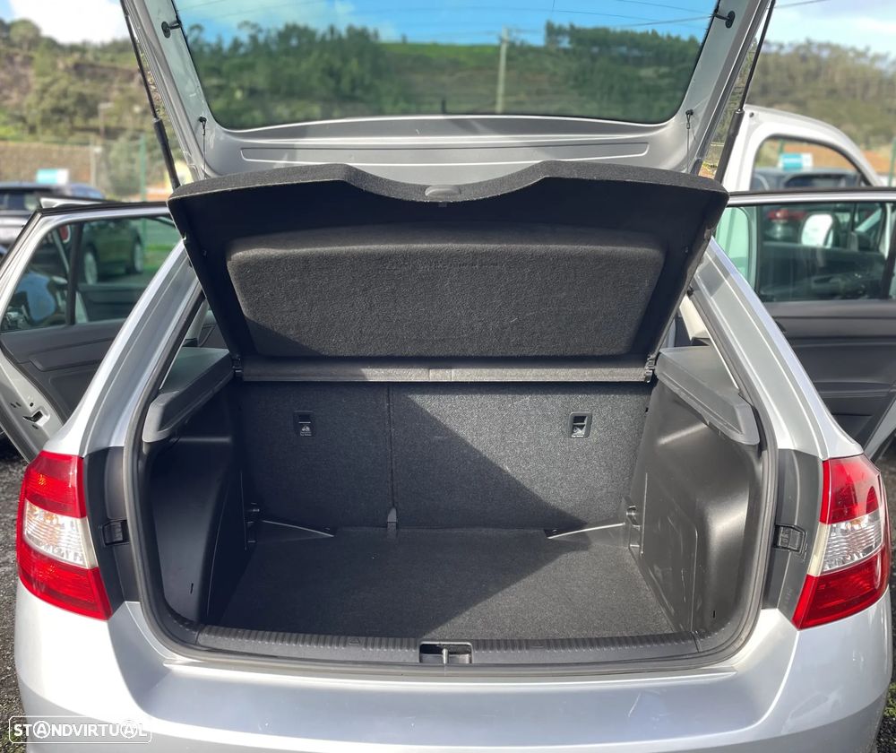 Skoda Rapid Spaceback 1.4 TDi Ambition - 21