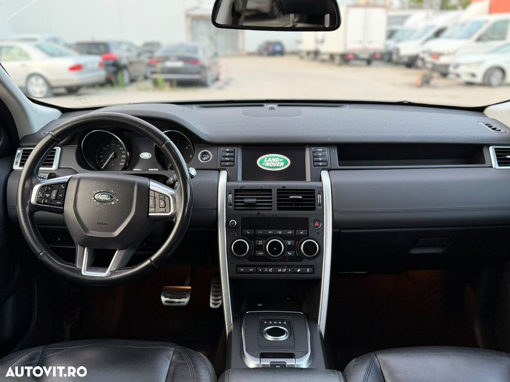 Land Rover Discovery Sport - 8