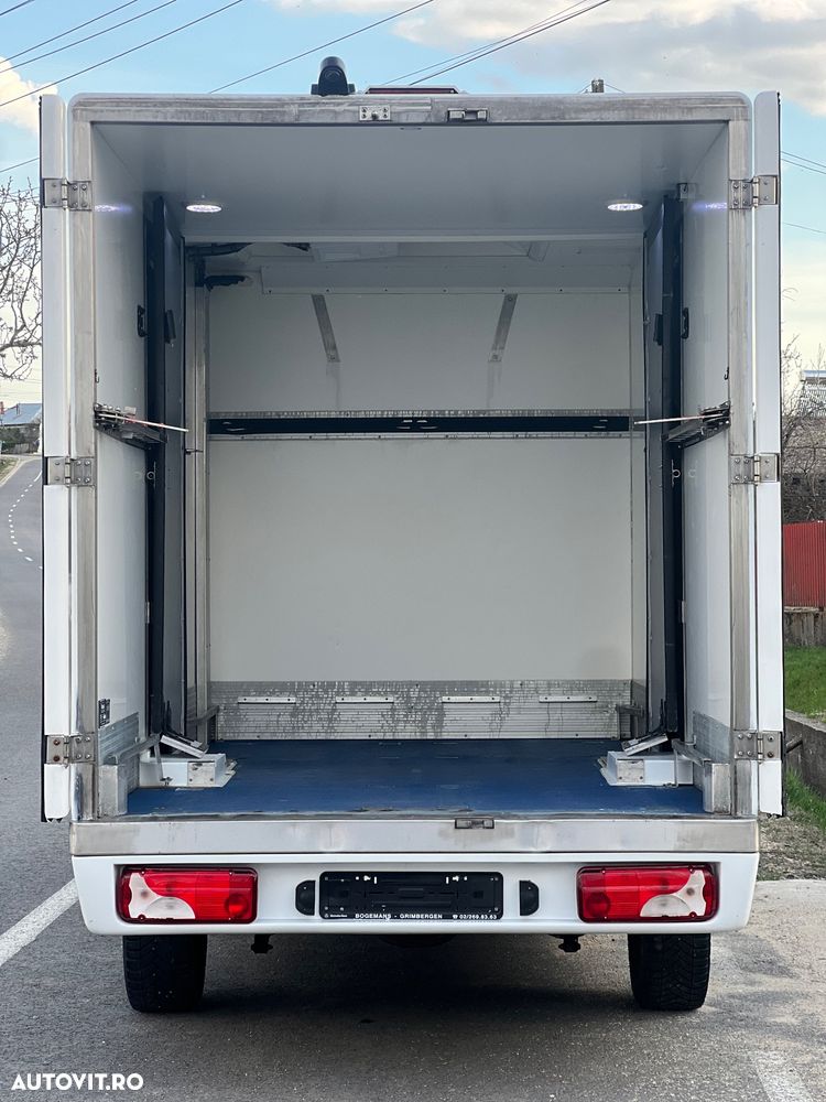 Mercedes-Benz Sprinter - 6