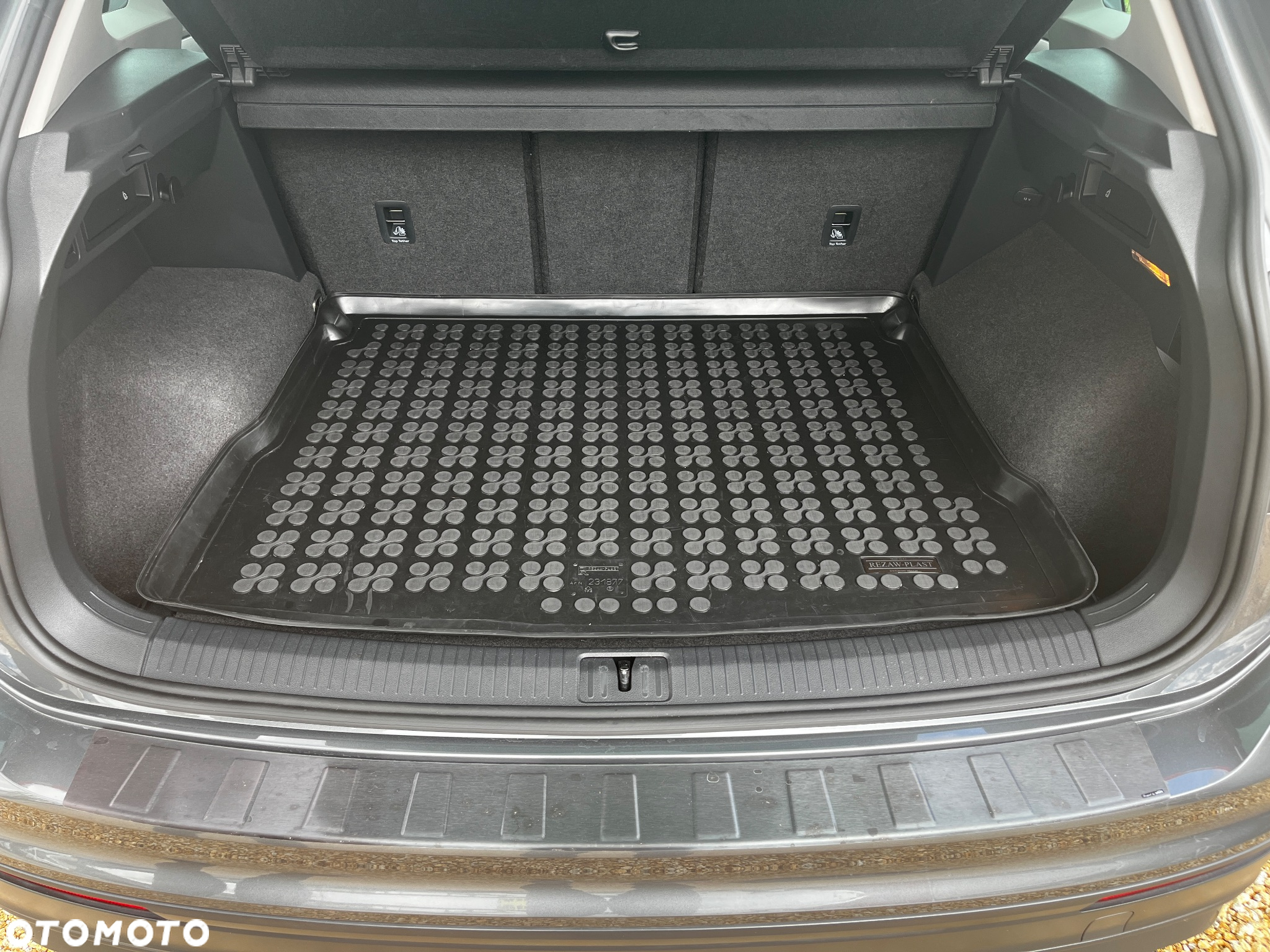 Volkswagen Tiguan 1.5 TSI OPF URBAN SPORT - 32