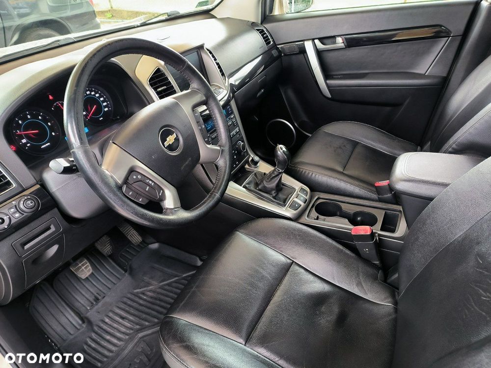 Chevrolet Captiva - 14